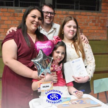 Lançamento XXVIII edição do Livro Nossas Histórias | 2º ano