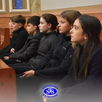 Famílias do Colégio se reúnem em momentos de oração e gratidão na Catedral