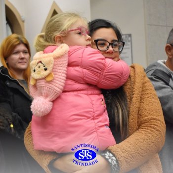 Famílias do Colégio se reúnem em momentos de oração e gratidão na Catedral