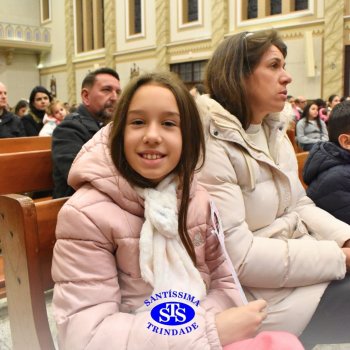 Famílias do Colégio se reúnem em momentos de oração e gratidão na Catedral