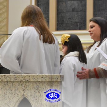 Famílias do Colégio se reúnem em momentos de oração e gratidão na Catedral