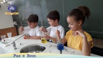 1º ano - Laboratório de Ciências