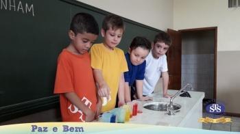 1º ano - Laboratório de Ciências