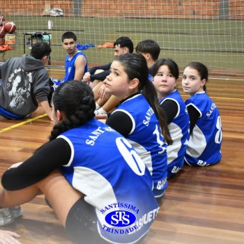 Estudantes do Santíssima e do CEAP, de Ijuí, participam de Amistoso de Basquete