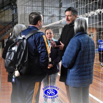 Estudantes do Santíssima e do CEAP, de Ijuí, participam de Amistoso de Basquete