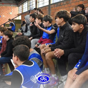 Estudantes do Santíssima e do CEAP, de Ijuí, participam de Amistoso de Basquete