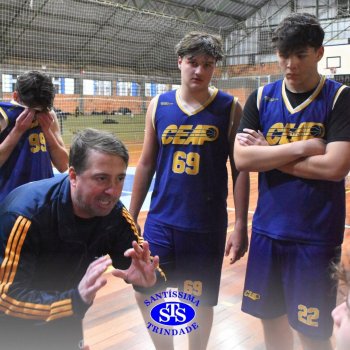 Estudantes do Santíssima e do CEAP, de Ijuí, participam de Amistoso de Basquete