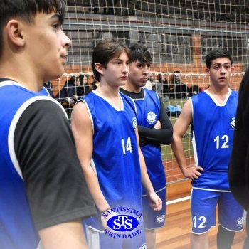 Estudantes do Santíssima e do CEAP, de Ijuí, participam de Amistoso de Basquete