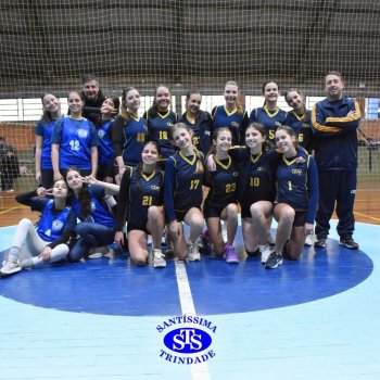Estudantes do Santíssima e do CEAP, de Ijuí, participam de Amistoso de Basquete