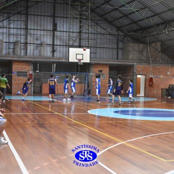 Estudantes do Santíssima e do CEAP, de Ijuí, participam de Amistoso de Basquete