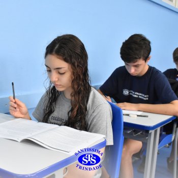 Estudantes realizam Prova Bimestral Anglo para testar conhecimentos e avaliar as aprendizagens construídas