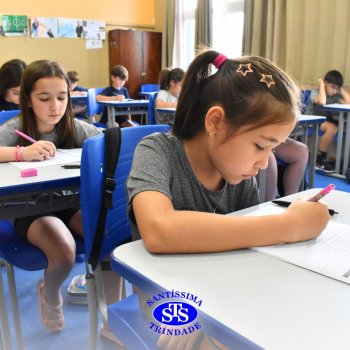 Estudantes realizam Prova Bimestral Anglo para testar conhecimentos e avaliar as aprendizagens construídas