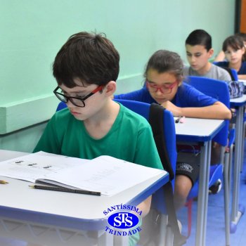 Estudantes realizam Prova Bimestral Anglo para testar conhecimentos e avaliar as aprendizagens construídas