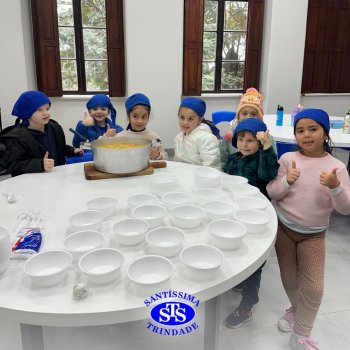 Sopa com legumes estimula a alimentação saudável e aumenta o vocabulário em inglês