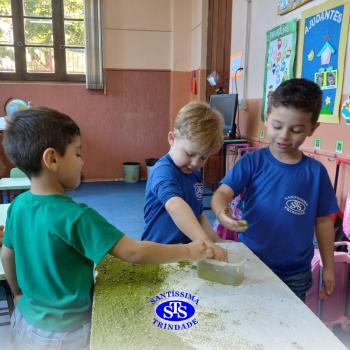 Alunos constroem maquete para estudar a história da cidade | Infantil 4