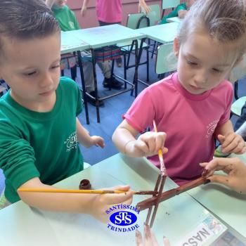 Alunos constroem maquete para estudar a história da cidade | Infantil 4