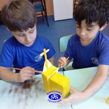 Alunos constroem maquete para estudar a história da cidade | Infantil 4